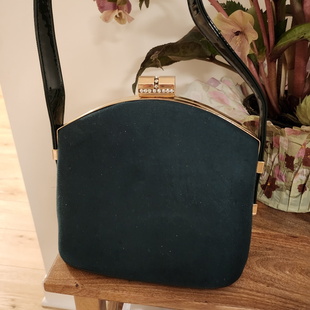 Green 💚 emerald suede purse
